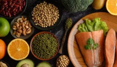 बदलते मौसम में इन 5 सुपरफ़ूड्स को खाएं, जिससे मिलेगा सुपर इम्यूनिटी और अनेक लाभ।