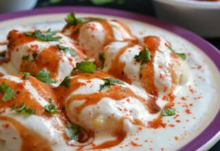 ब्रेड से बनाएं दही वड़ा, जानिए आसान रेसिपी